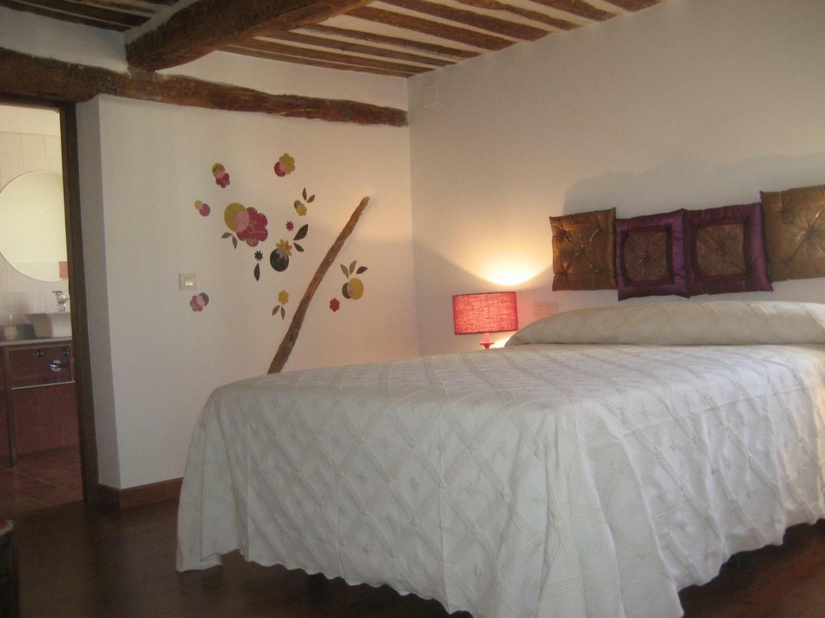 Casa Rural Margarita'S Sotillo de la Ribera Exterior photo